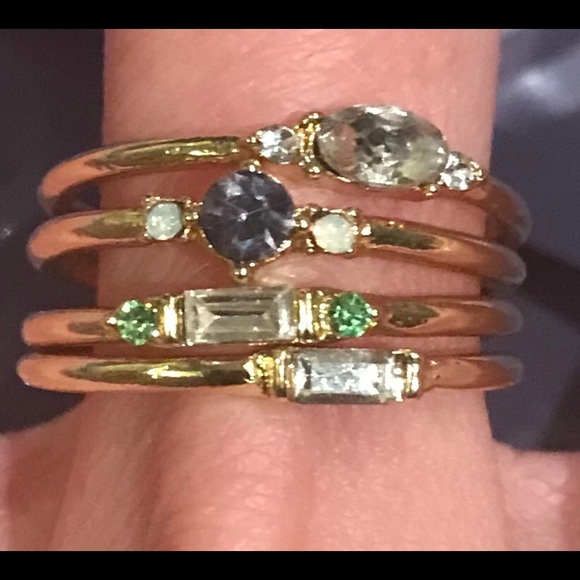 LAST! NWT 4 pc gold gem ring set - 5 stars ✨ - Picture 3 of 5